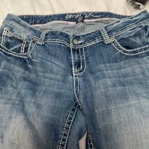Bootleg jeans